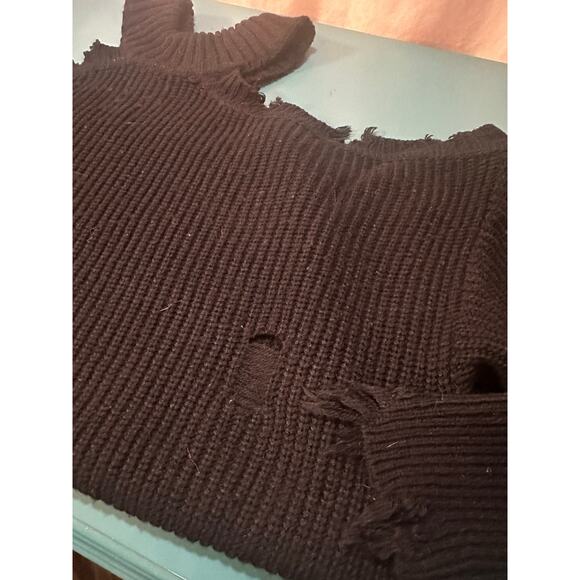 Distressed Black Off-Shoulder Sweater – Size M (By Daytrip) - Picture 5 of 10